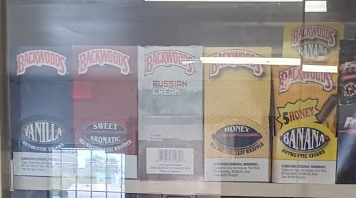 Cigars & Cigarillos at June's Smoke Shop