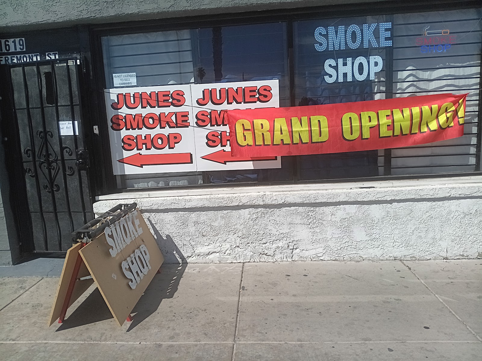 June's Smoke Shop storefront on Fremont Street